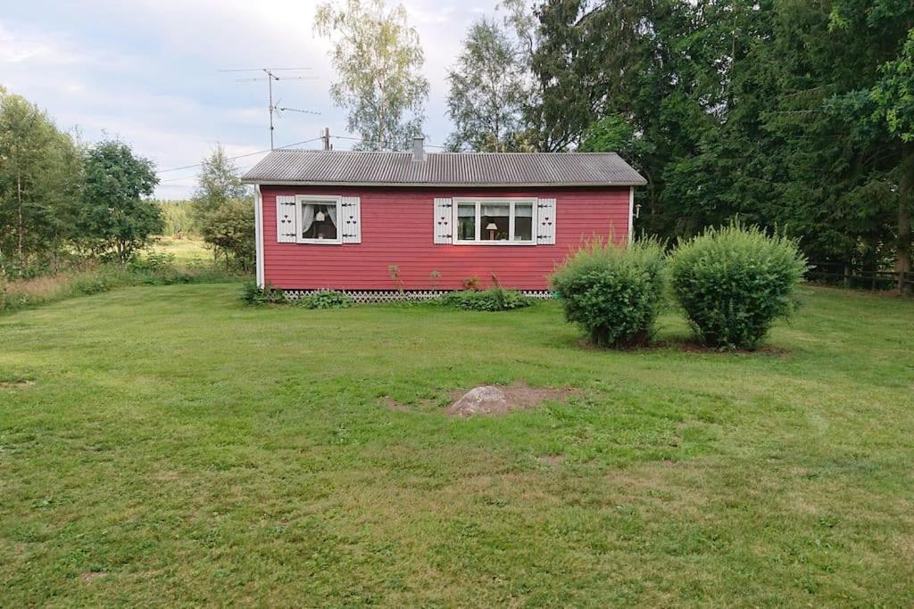 Stuga Vad Vatten Åsarp Extérieur photo