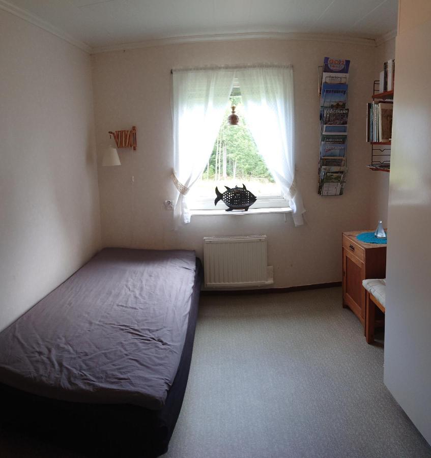 Stuga Vad Vatten Åsarp Extérieur photo